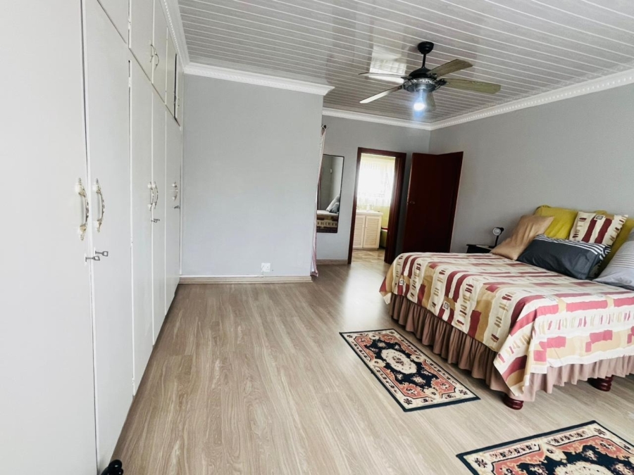 4 Bedroom Property for Sale in Braelyn Eastern Cape